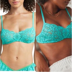 NWT  We are HAH Hook Up Bra Teal/TEAL C 30-38